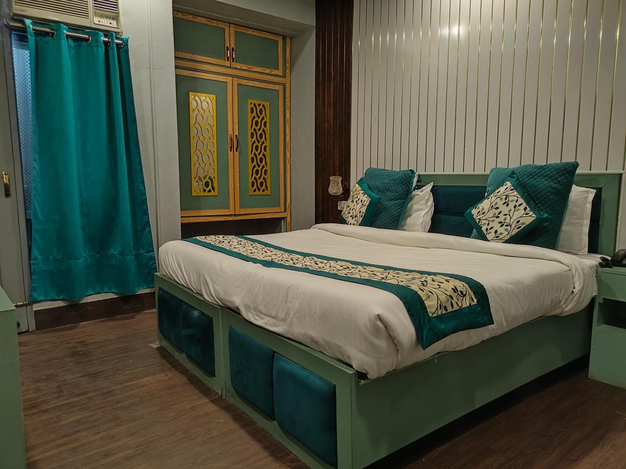 Hi Hotel By Madras Rishikesh Exterior photo